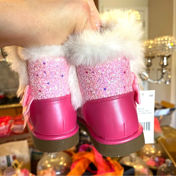 JUICY COUTURE Lil Yorba Linda Toddler Girls Ankle Boots Pink Bling Faux Fur NEW - Picture 5 of 15